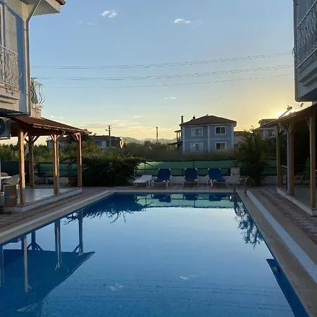 Cinar Villa *